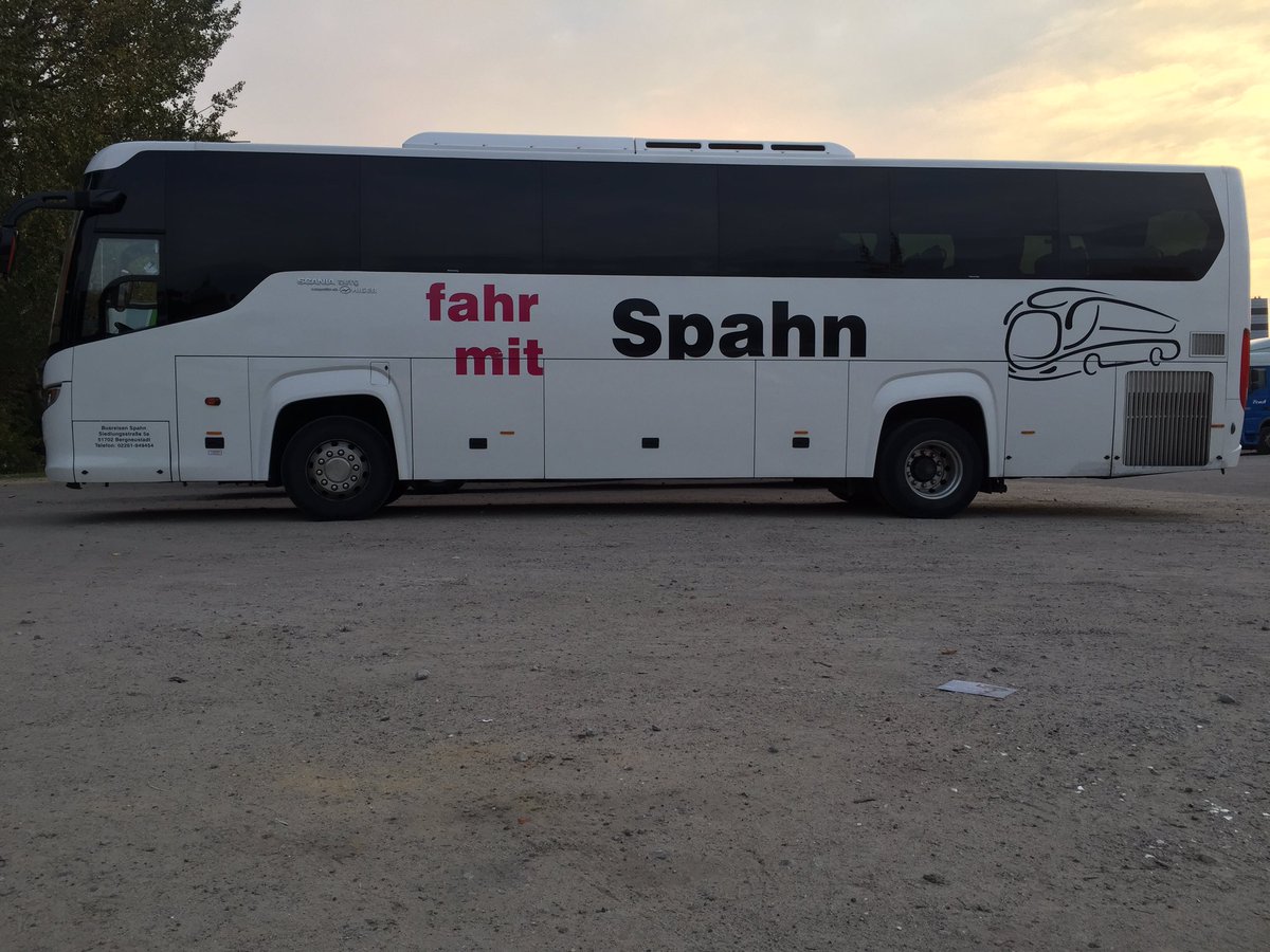 Sorgenboy's tweet photo. Bitte die Kotztüten bereithalten - es wird ein Höllentrip.
#Spahn2021 #Spahn #cdu #merkel #Kanzlerin #bild https://t.co/4s8oQMStub