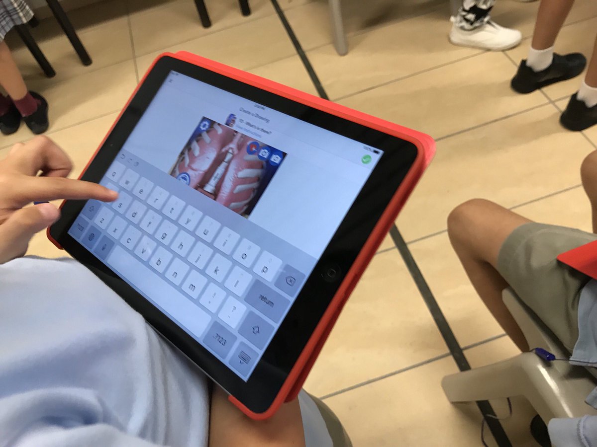 mrkpyp's tweet photo. To support Y3 #WWA #UOI #VSAHKG Ss used @curiscope #virtualitee to inquire into body systems. They screenshot a system to inquire further into and competed an #iseeithinkiwonder #thinkingroutine reflection using @Seesaw #edtech #edtechchat #edtechftw #AugmentedReality #AR #STEAM https://t.co/1haW9gjRDV