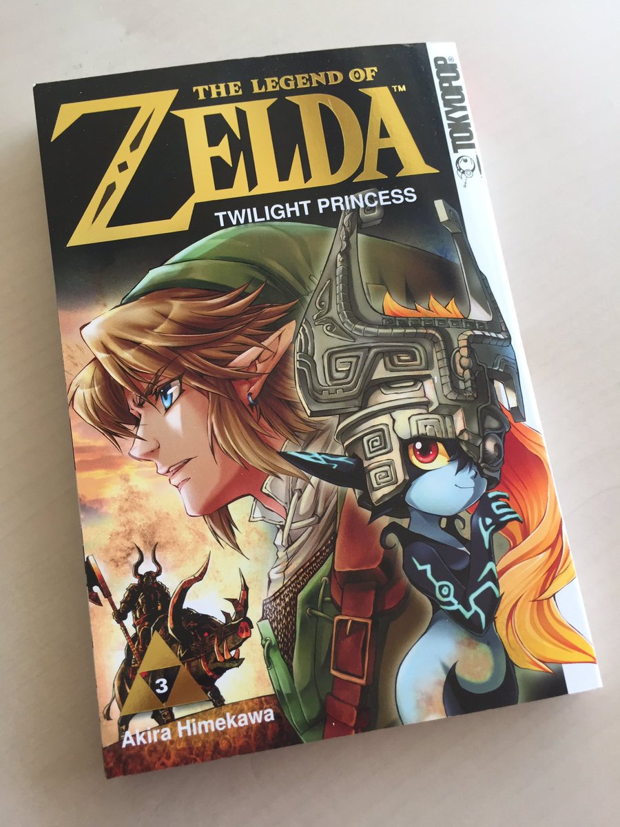 姫川 明トワプリ9巻発売中 Sur Twitter トワイライトプリンセス3巻のドイツ語版が送られてきました 黒に金ロゴの箔押しでカッコいい 発行は去年の夏だった模様 ゼルダの伝説 トワプリ漫画