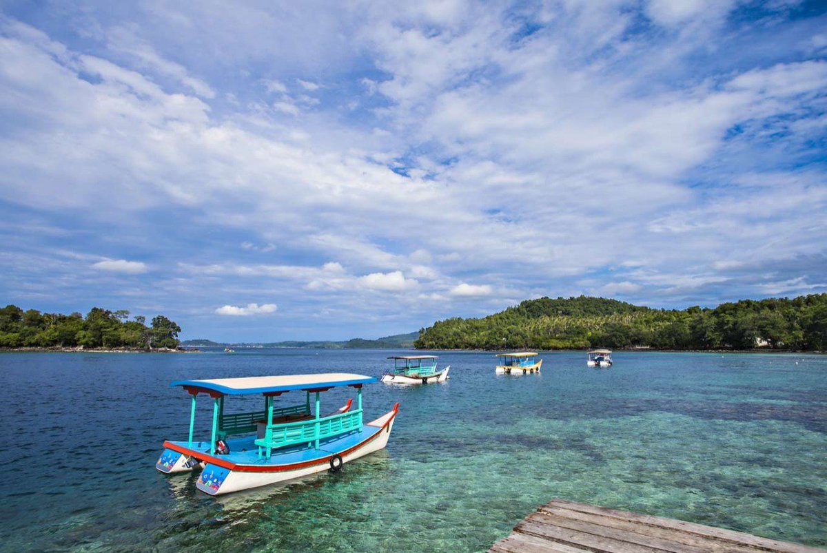iloveaceh's tweet photo. Soal potensi wisata yang ada di sana, keberadaan bawah laut Pulau Weh di Sabang, memang sudah tidak perlu diragukan. Menyelam di Pulau Weh adalah kegiatan rekreasi yang eksotik dan mengasyikkan. #WonderfulAcehFreediving2018 https://t.co/DPx7WCTwRL