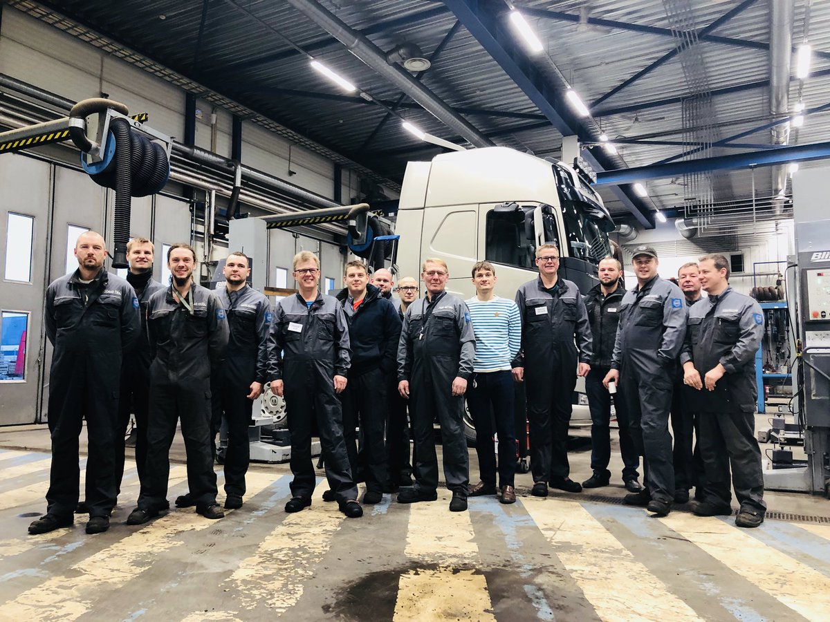 Volvo Trucks Estonia (@volvotrucksee) on Twitter photo TĂ€na osaleb <a href="/VolvoTrucks/">Volvo Trucks</a> Euroopa president Roger Alm VISTA maailmameistrite meeskonnas. Tere tulemast! #Vista #WeAreVolvoGroup #TeamVolvoEstonia TĂ€na osaleb <a href="/VolvoTrucks/">Volvo Trucks</a> Euroopa president Roger Alm VISTA maailmameistrite meeskonnas. Tere tulemast! #Vista #WeAreVolvoGroup #TeamVolvoEstonia