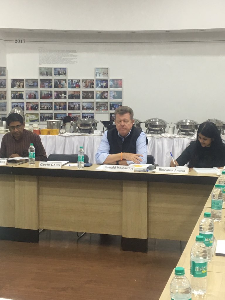 NupurHasija's tweet photo. ‘Design, aesthetics, quality of writing and relevance’ said @meinardus as opening remarks at the launch of on ‘Doing business in Delhi’ compendium @ccsindia @FNFSouthAsia #DBD2018 https://t.co/fRQzVon7LX