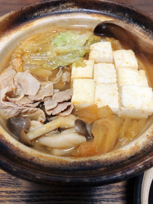 キムチ鍋のtwitterイラスト検索結果 古い順