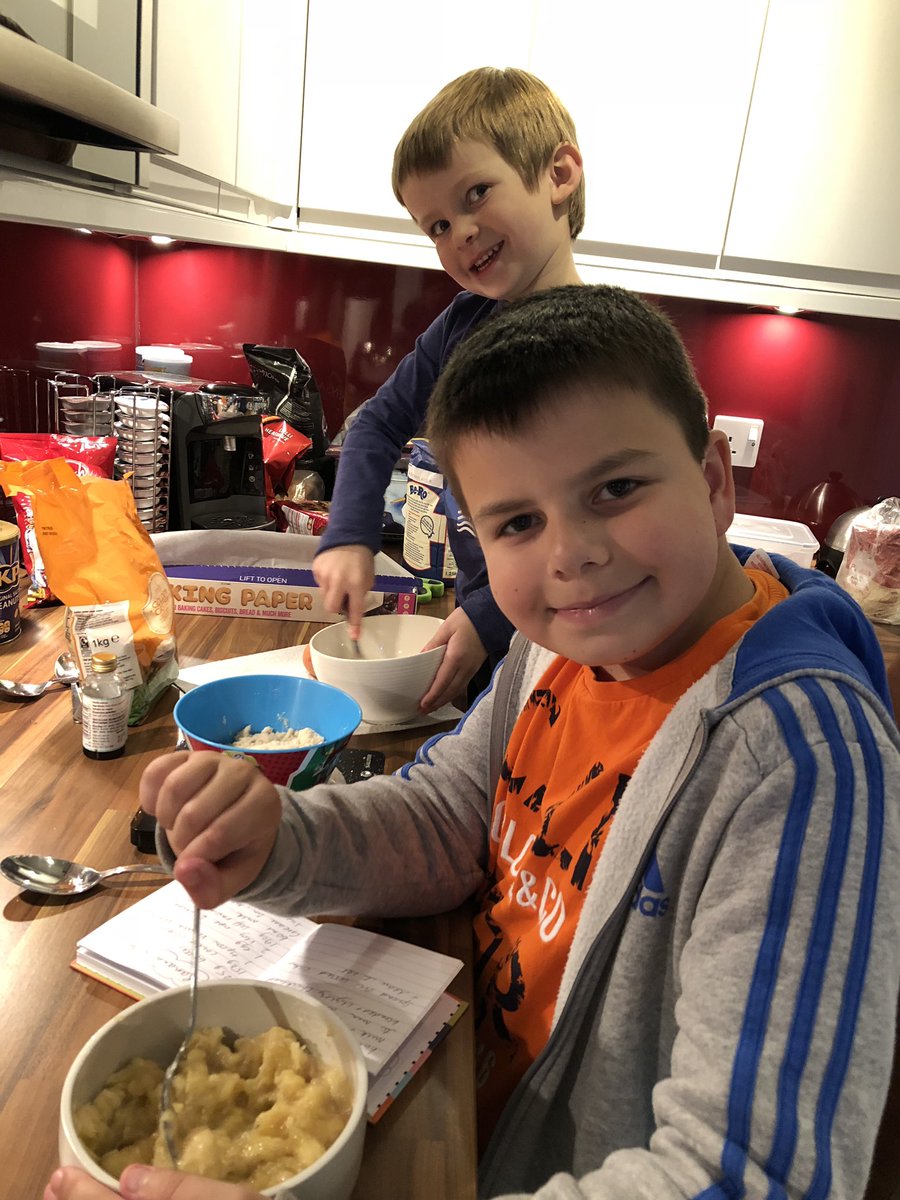 AlexSheach's tweet photo. Blair baking his banana loaf, following a recipe and measuring the ingredients successfully! It was delicious, well done Blair 👍 @MorayPS #mathsweek2018 https://t.co/1Z6HhgRRY3