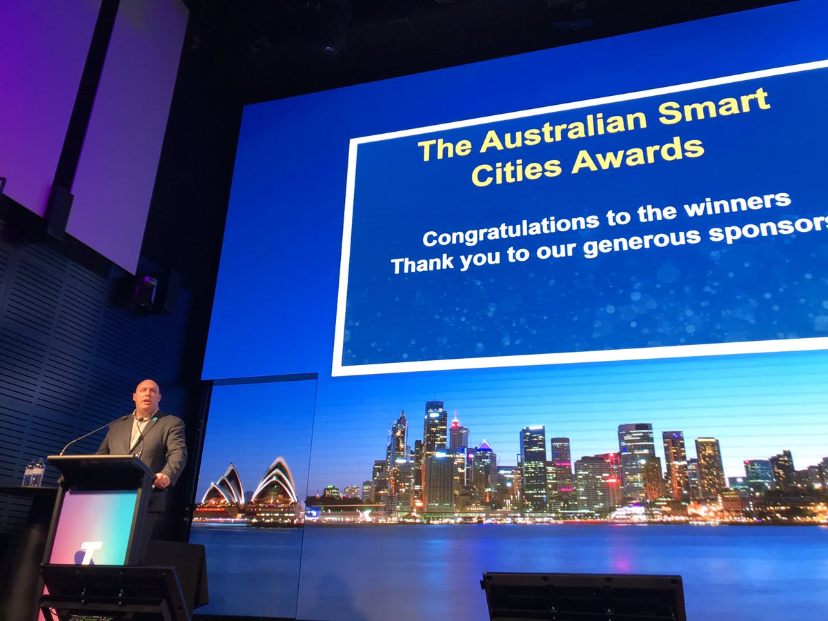 JohannaPitman's tweet image. Thanks @adambeckurban for an incredible #SCWAus. Congratulations on a huge #smartcities success!  @Green_Dot @Telstra @Austrade @bundabergrum