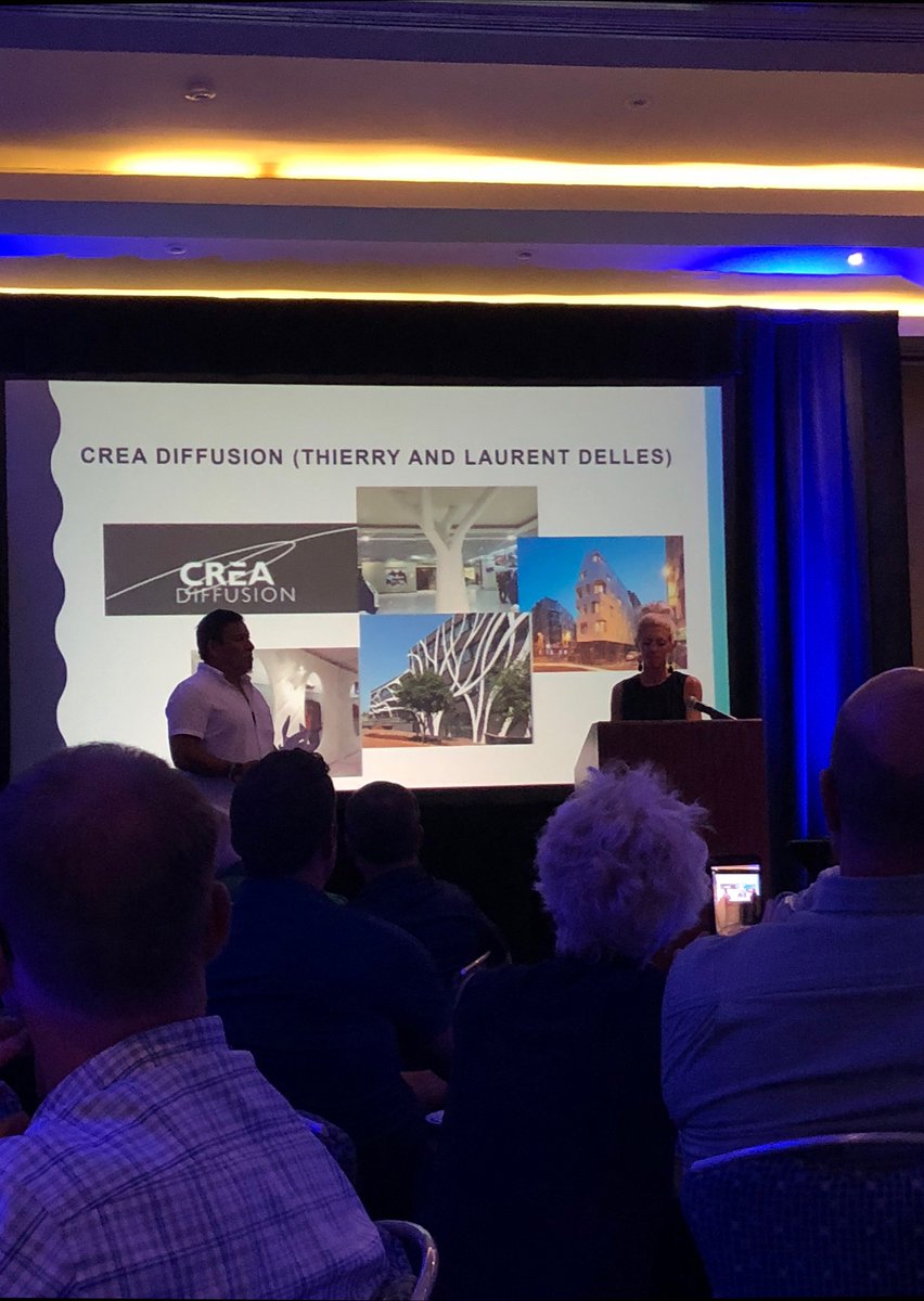 crea_diffusion's tweet image. Crea Diffusion remporte un titre international pour l'année 2018 : " Innovator Awards " décerné par International Surface Fabrications Association (ISFA).