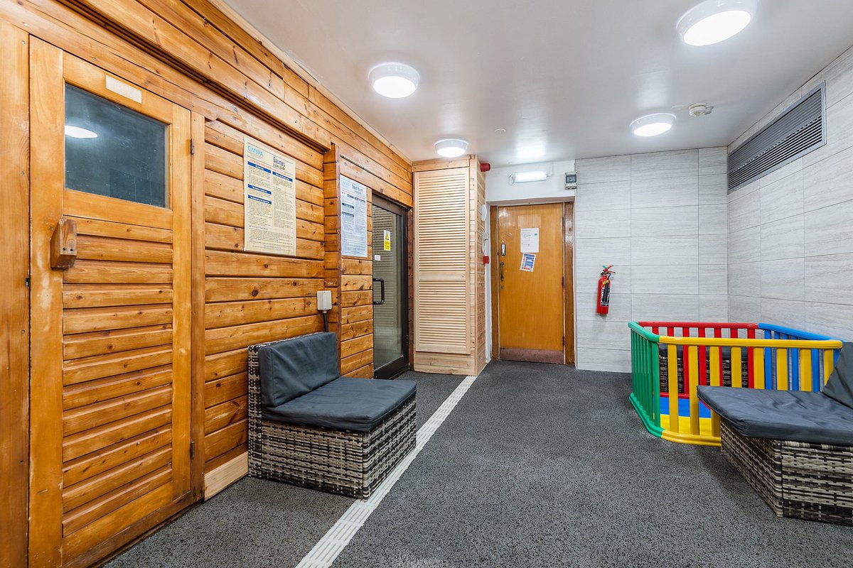 Enjoy a FREE swim at The Chadwick Hotel when you spend over £6.00 per adult and £3.00 per child on food!

The Bar is open to serve food between 12:30PM and 8:30PM.

Find out more: snip.ly/fti5nf

No booking required!