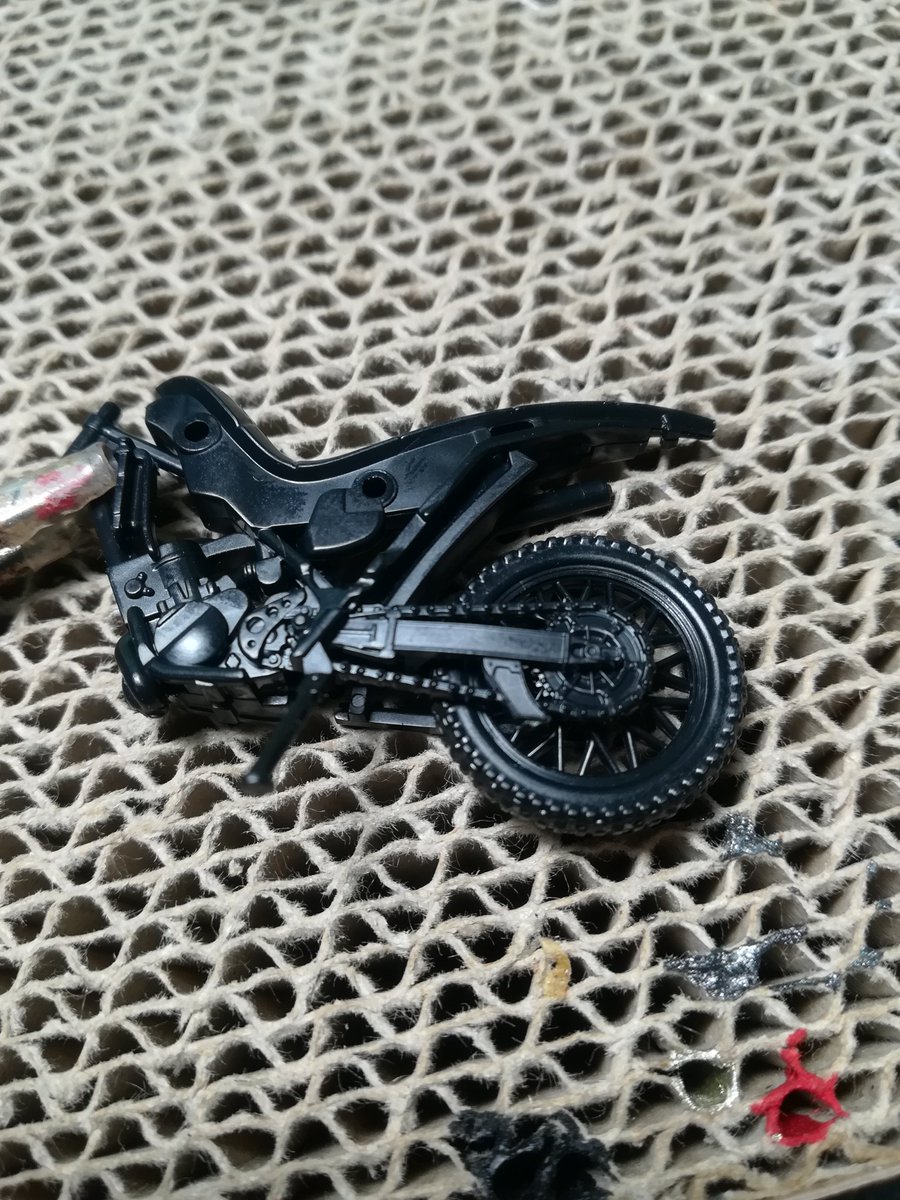 D D G R D バンダイ メカコレクション 仮面ライダーシリーズ No 04 バトルホッパー シャドームーン Togetter