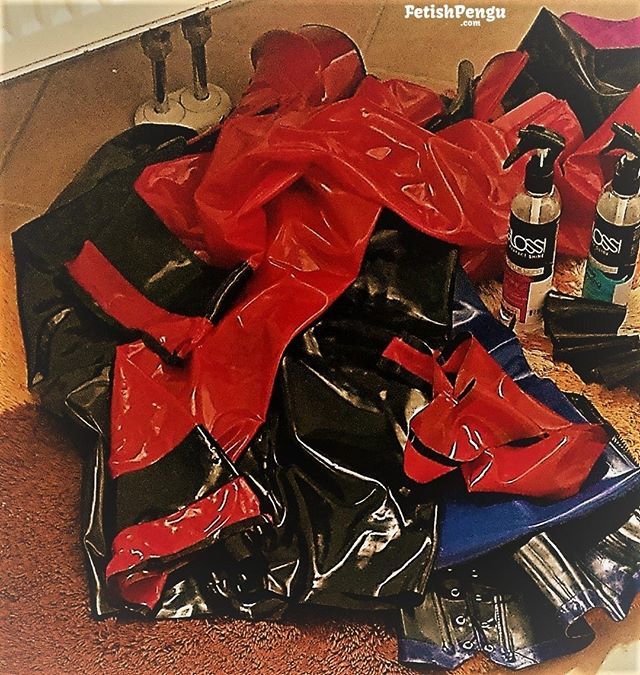 Lots of latex garments 😀  #latexlovers #rubberized #latexlove #latexlifestyle #latexfetishmodel #latexfashion<a href="/tag/latexlovers"class="tags">#latexlovers</a><a href="/tag/rubberized"class="tags">#rubberized</a><a href="/tag/latexfashion"class="tags"><span>#latexfashion</span></a><a href="/tag/latexfetish"class="tags"><span>#latexfetish</span></a><a href="/tag/latexclothing"class="tags"><span>#latexclothing</span></a><a href="/tag/latexlover"class="tags"><span>#latexlover</span></a>