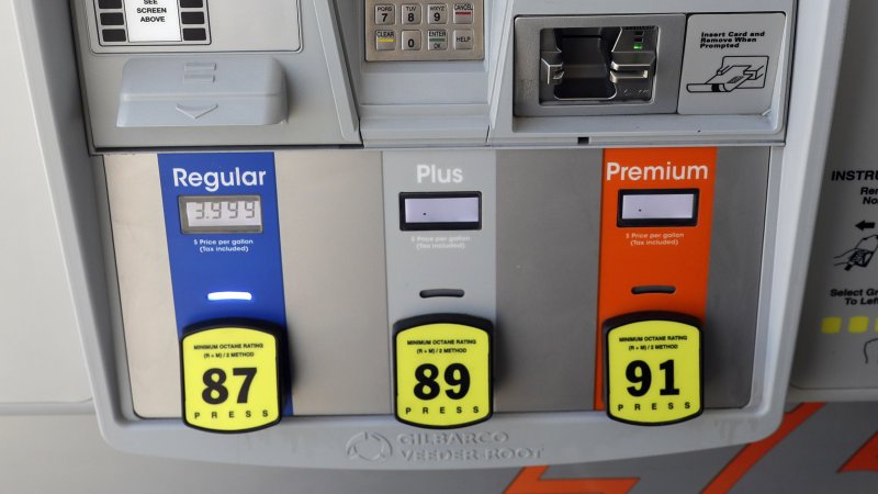 AjayMeganathan's tweet image. GM says it favors fuel-efficiency rules based on historic rates dlvr.it/QpzPnw #featured #fuel_economy #fuel_efficiency