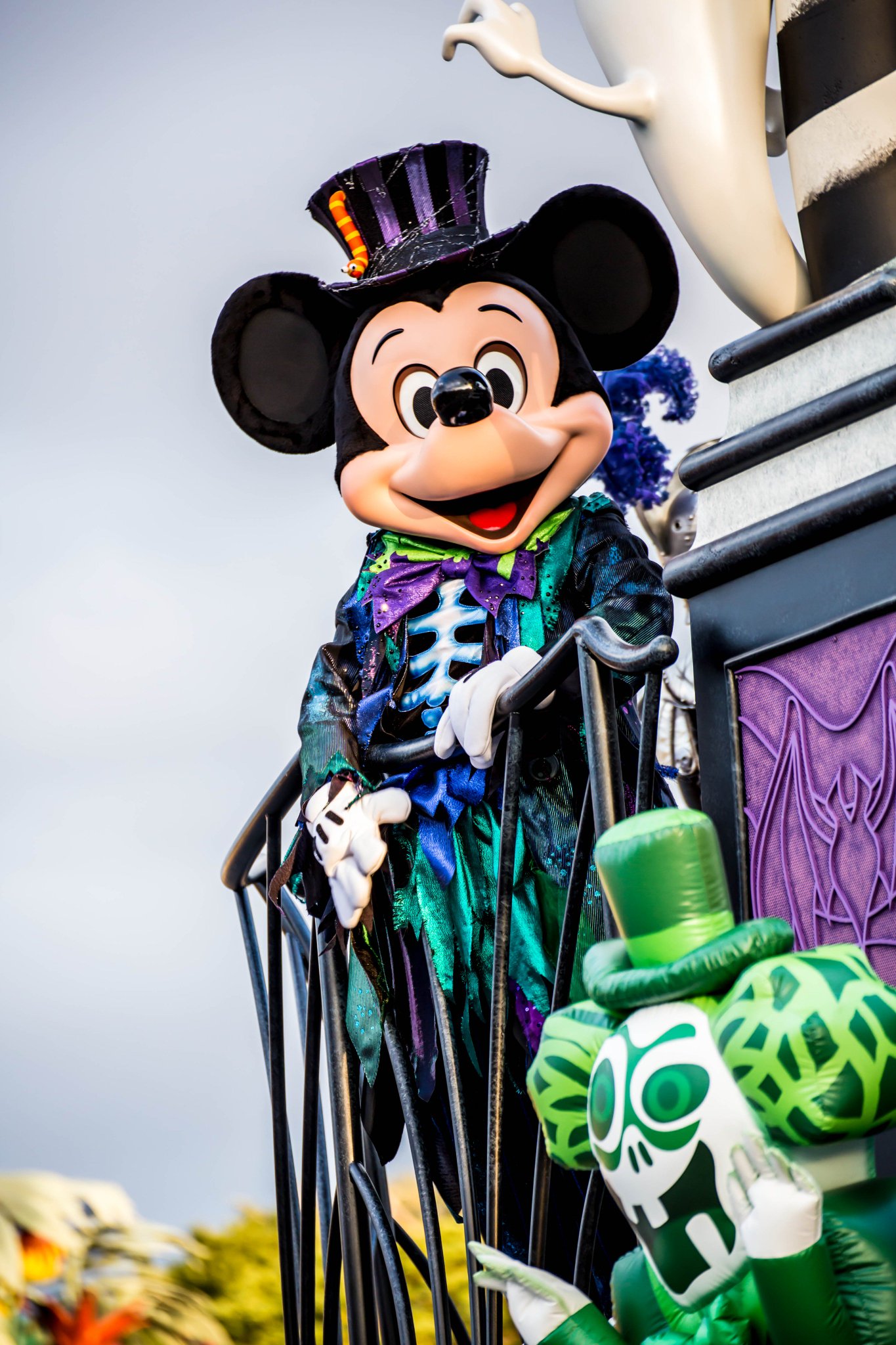 O Xrhsths 竜 ディズニー行きたい Sto Twitter 今年のdハロ最後の撮影でした ウエディング アリエル Model はるる様 Dehadehade ディズニーランド内 シンデレラ城前 フェアリーテイル ディズニーシー内 マーメイドラグーン 最後は俺のミッキーヾ ﾟwﾟ ﾉ ｗ