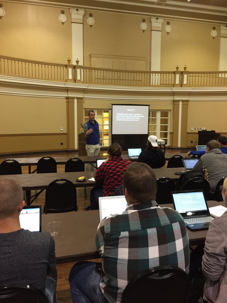 DJMTeach's tweet photo. Dr.  Joel Breakstone from Stanford History Education group talks to ESU Social Sciences Education majors about the importance of teaching students how to evaluate online sources.  @ESU_SocSciences #civiconlinereasoning https://t.co/Ae27W2A9UD