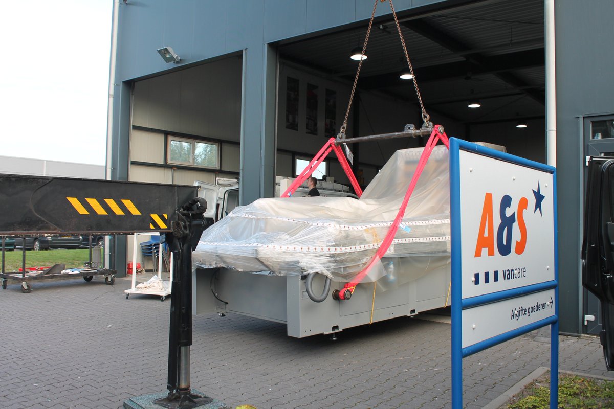 Onlangs hebben we bij A&amp;S Vancare onze nieuwe #CNC-frees, geleverd door De Groot Bewerkingsmachines, in gebruik genomen. In dit filmpje youtu.be/Uo_Hk59IDS0?re… zie je hoe we daarmee werken. Nóg meer #maatwerk bij A&amp;S Vancare! #bedrijfswageninrichting