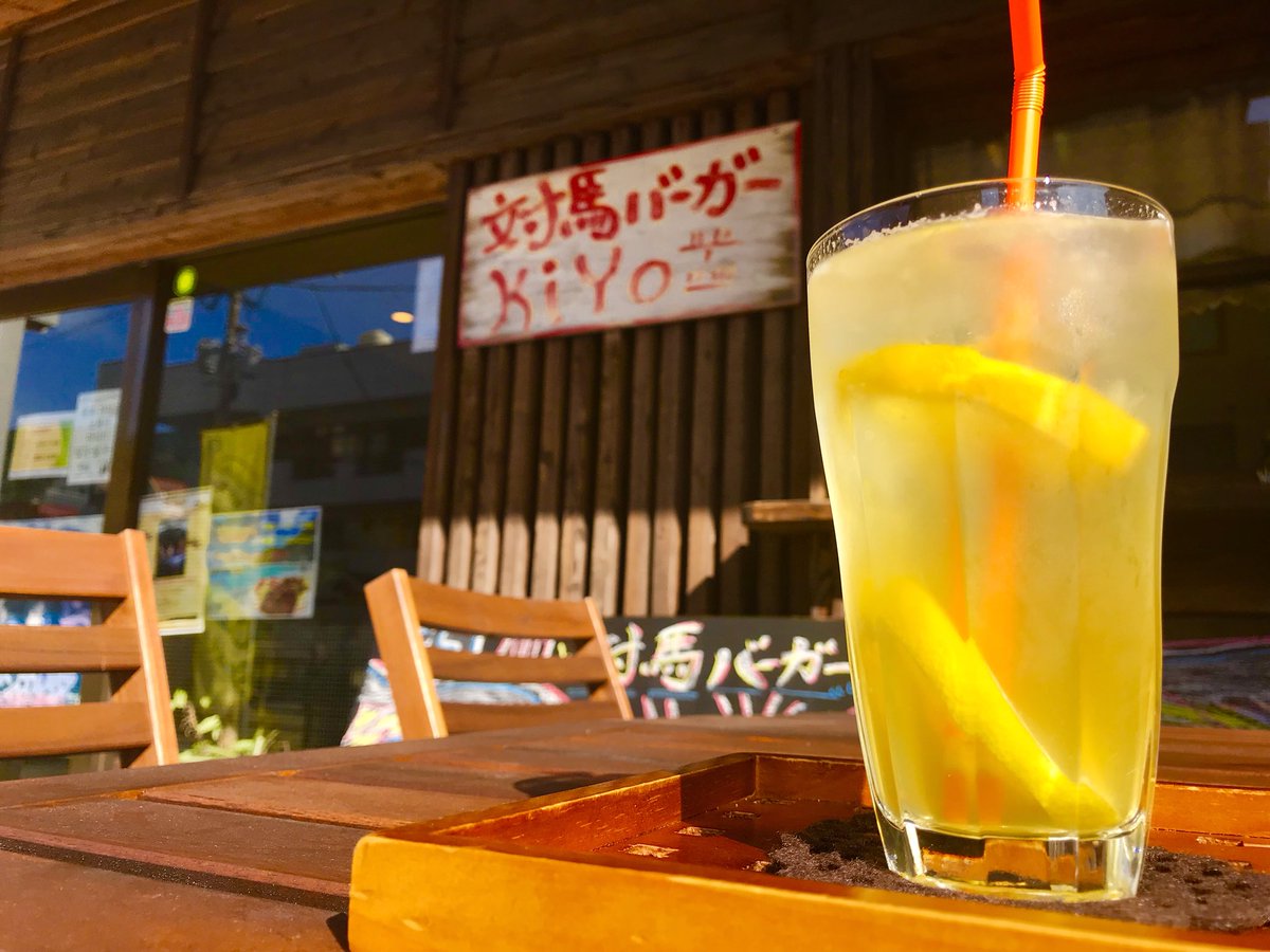 tsushima_burger's tweet photo. 本日もありがとう
ございました😊明日は
昼夜とも通常営業です🙇
お待ちしております🙏🔥🔥
#対馬バーガーKiyo
#対馬BARガーKiyo
#川端通り
#対馬
#厳原町🤲 https://t.co/zXxFLlAMxB