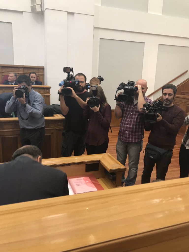 Blanca_CLM's tweet image. En unos segundos comienza el #DER2018 más importante de la legislatura, estoy convencida que el Presidente @garciapage será ambicioso en su planteamiento para la region. #ConPageProgresamos