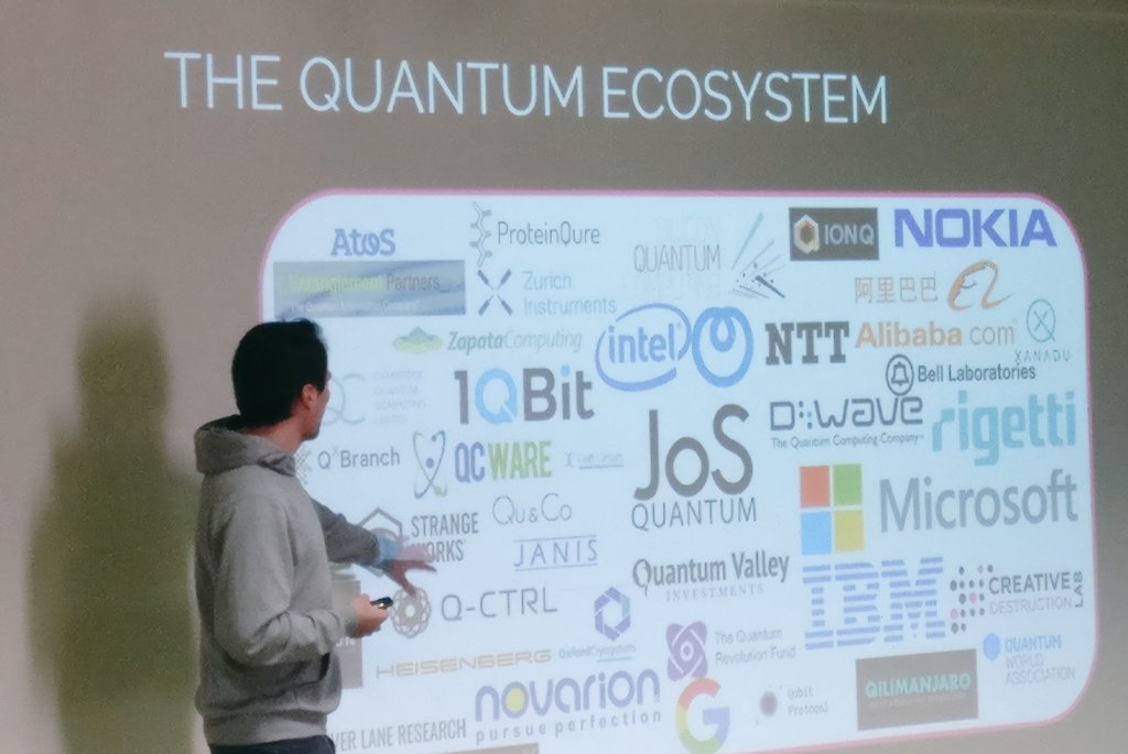 PitchClubFFM's tweet photo. @JosQuantum w/ an easily understandable pitch in front of @commerzbank employees about the vast variety of #QuantComputing usecases, affecting heavily, but not only, the #banking landscape at @TechQuartier in #FFM. Well done! https://t.co/plA8z2sDTn