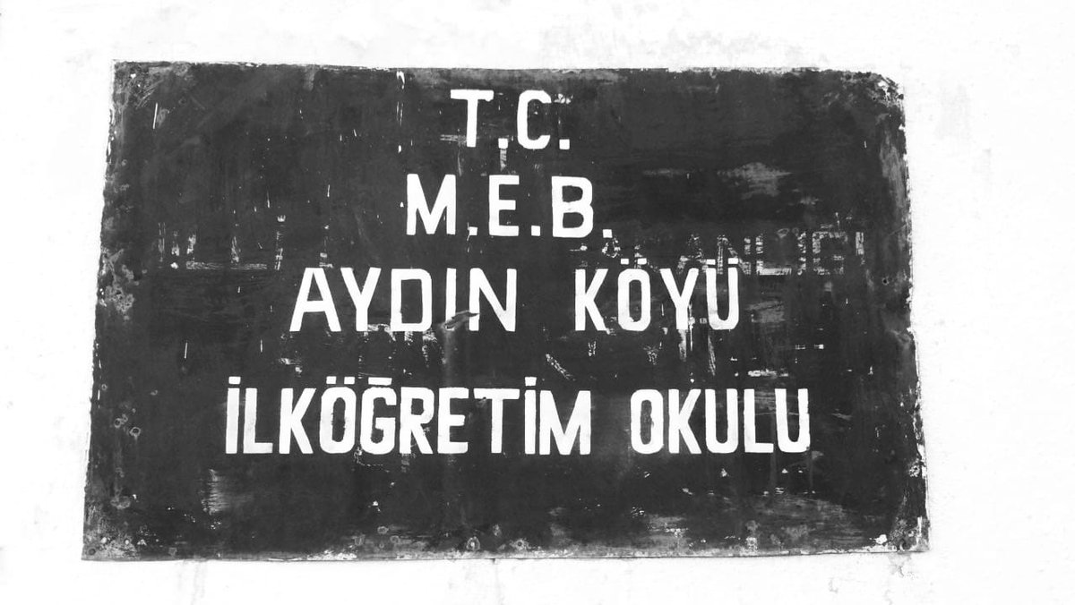 AfyonTog03's tweet photo. Şuhut Aydın İlkokul'una yaptığımız restorasyon projemiz 😇 #birrenbintebessüm https://t.co/XiENqkXS16