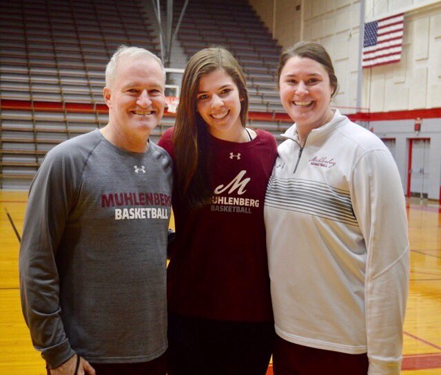 KassidyStout's tweet photo. beyond excited to announce that I’ll be continuing my academic and athletic careers at Muhlenberg College. Thank you to all of my family, friends, coaches, and teammates for making me into the person and player I am today. Couldn’t have done it w/o ya’ll. GO MULES!!!🐴🏀 https://t.co/D3MRqfEMlM