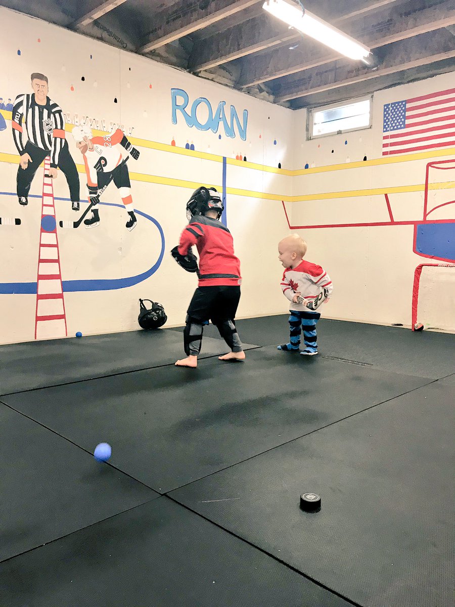 SwirlFraser's tweet photo. Just your average wkd in our household! #teamCanada this day #fullrideroan #babybrothergoals #nhl #kerryfraser #giroux #markmessier @kfraserthecall https://t.co/blHWY67sar