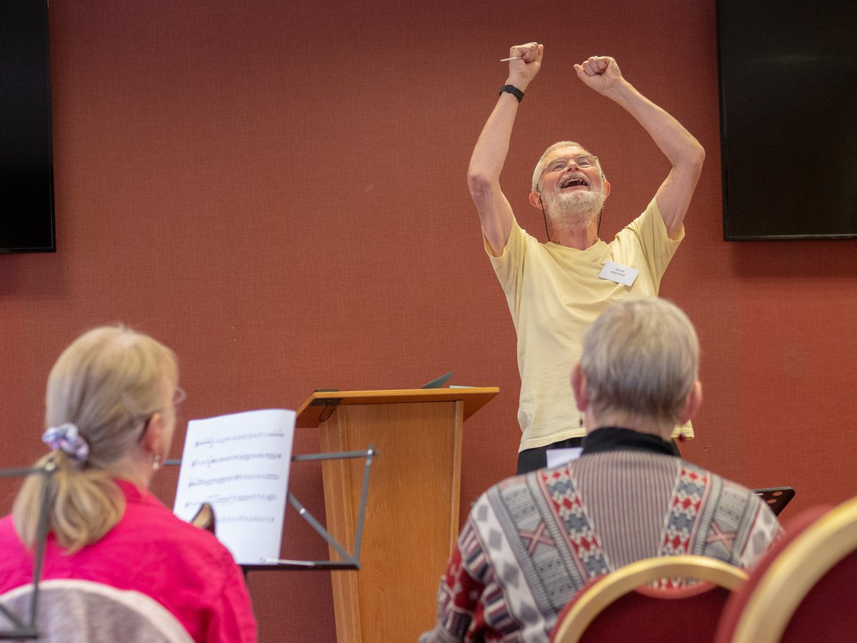 helenhooker's tweet image. Capturing the moment: photoblog.com/girafferacing/… #HighLeigh @CCT_Conferences #recorderplaying