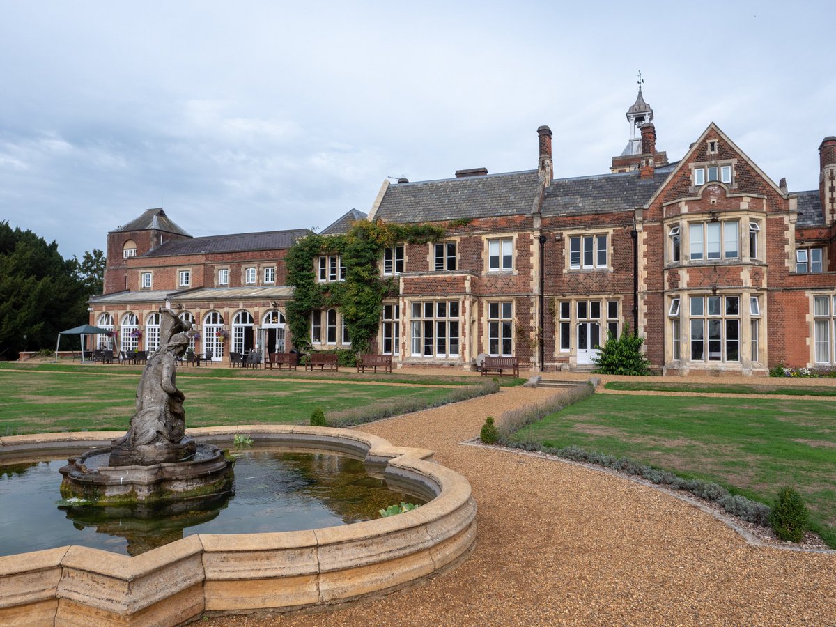 helenhooker's tweet image. Capturing the moment: photoblog.com/girafferacing/… #HighLeigh @CCT_Conferences #recorderplaying