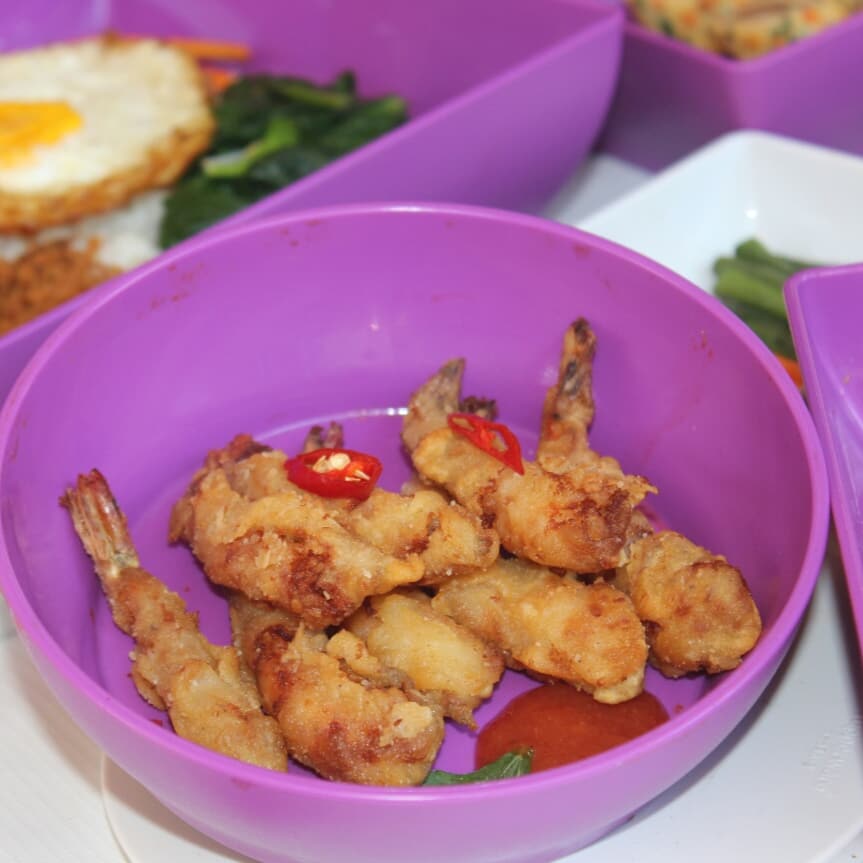 Yuyun_HNM's tweet photo. haii @tupperwareID ini adalah menu sarapan kita hari ini, disajikan menggunakan ichigo yang super cantik sekali.
#PakeTupperware
#IchigoCompleteSet
#ZenServingChallenge
#TupperwareIchigoCompleteSet https://t.co/JFEdvtVemd