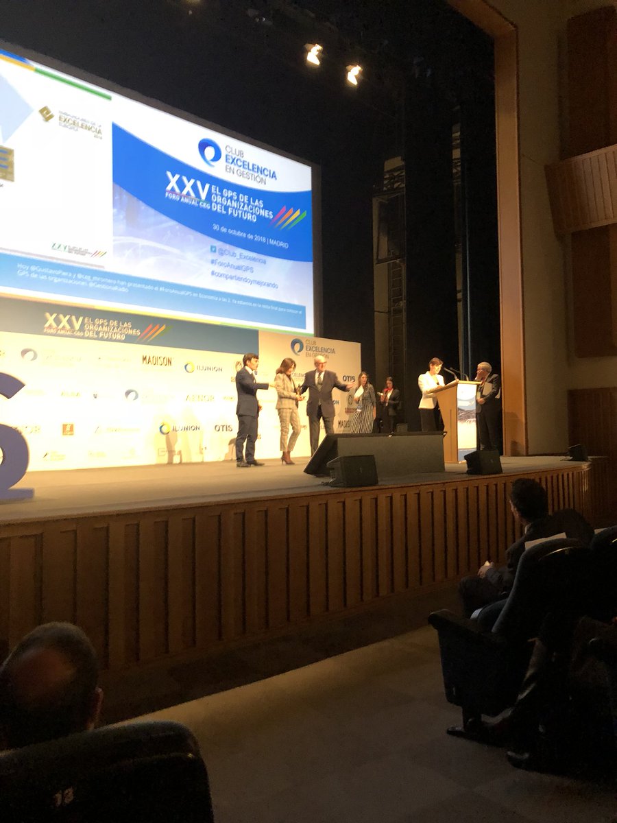 mpiquerascea's tweet image. #ForoAnualGPS Alcobendas recibe el reconocimiento Embajadores de la Excelencia Europea. Una gran alegría compartir este momento. 🎊🎉