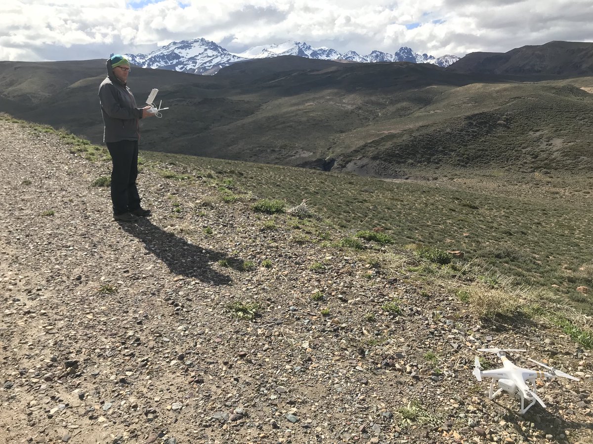 Lobe3 (@lobefringe) on Twitter photo Tom Cruise, we mean <a href="/stratleeds/">stratleeds</a> assembles the #stratcopter ahead of some challenging flying conditions in the Chachil and Catán-Lil depocentres of the Neuquen Basin. This tech gives amazing insights into the hard-to-see ‘big geology’ of this basin! 😍 Tom Cruise, we mean <a href="/stratleeds/">stratleeds</a> assembles the #stratcopter ahead of some challenging flying conditions in the Chachil and Catán-Lil depocentres of the Neuquen Basin. This tech gives amazing insights into the hard-to-see ‘big geology’ of this basin! 😍
