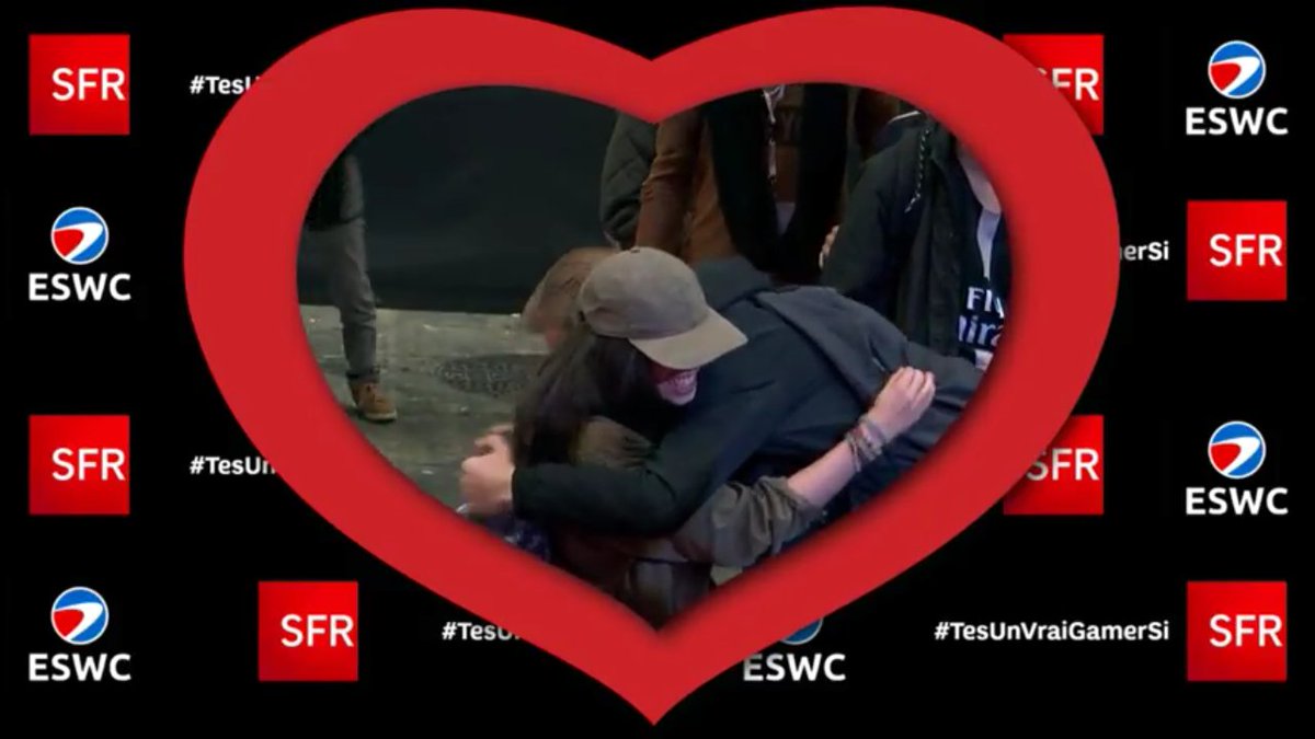 Panther_Cr's tweet photo. Meilleurs moments de l'@eswc_fr 😂 https://t.co/2mAPnLXa1m