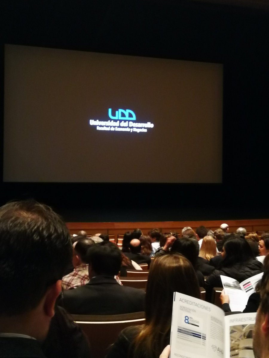 rsobarzosilva's tweet image. #humanvstech en seminario