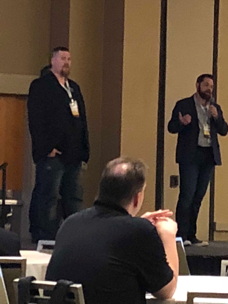 SMDevenney's tweet image. Getting the #atlvmug started.  Looks to be a great event #atlantavmug