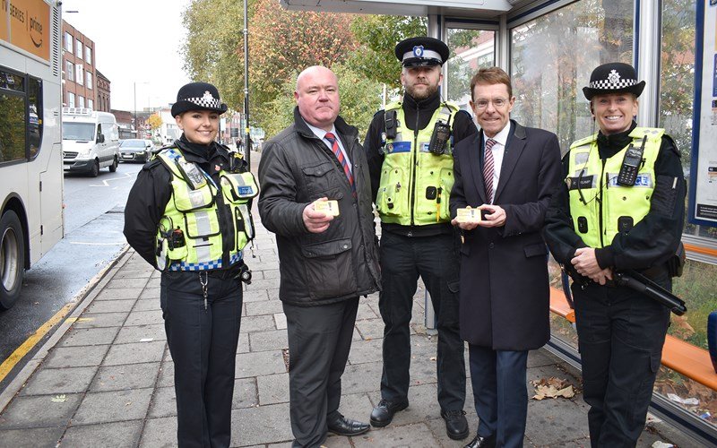"No one, neither staff nor passengers, should have to put up with bad behaviour” says #WestMidlands Mayor, <a href="/andy4wm/">Andy Street</a>. 
Read more about the Mayor's crackdown on anti-social behaviour aboard our region's buses here: socsi.in/porDw