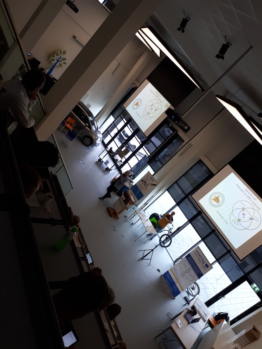 Het bedrijfsleven, onderwijs en overheid te gast bij het @NP_AUTenLOG over #waterstof!!
#samenwerkenloont