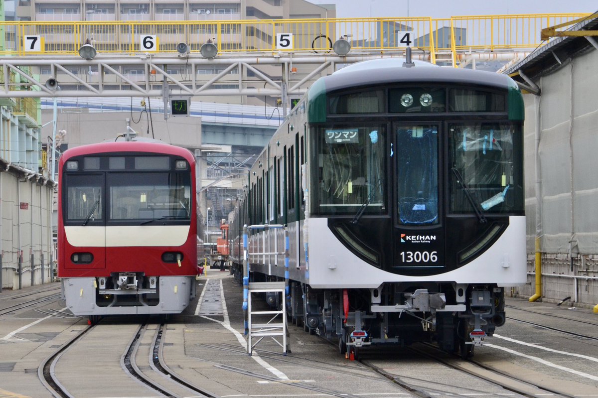 川崎重工兵庫工場で製造された京阪電車13000系。京阪電車は川崎重工製