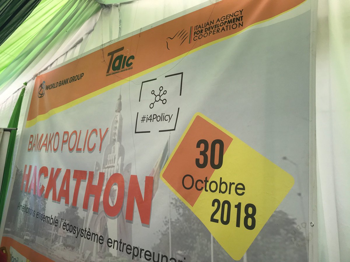 DilettaDoretti's tweet photo. Follow us live #BkoPolicyHack2018 @Donilab1 @startupsahel https://t.co/yUsrj0XEaI