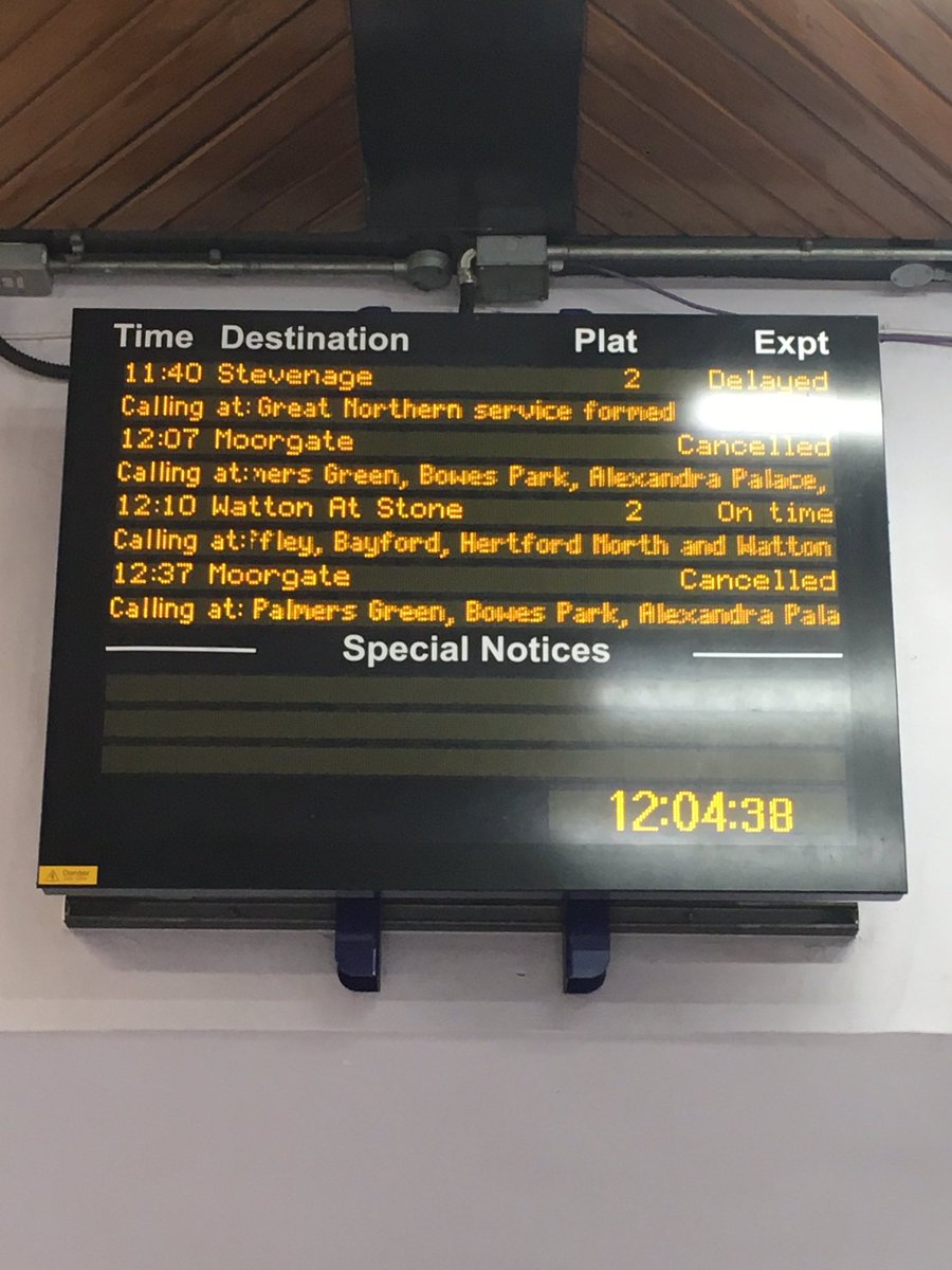JamesMWWilliams's tweet photo. More cancellations, more delays, more grief for us 😡 This is what we pay for! @GNRailUK Will this nightmare ever end?! 😓 #unhappy #misery #GreatNorthern #GreatFailure #WinchmoreHill #NeverEndingStory https://t.co/lsmZ5j2oer