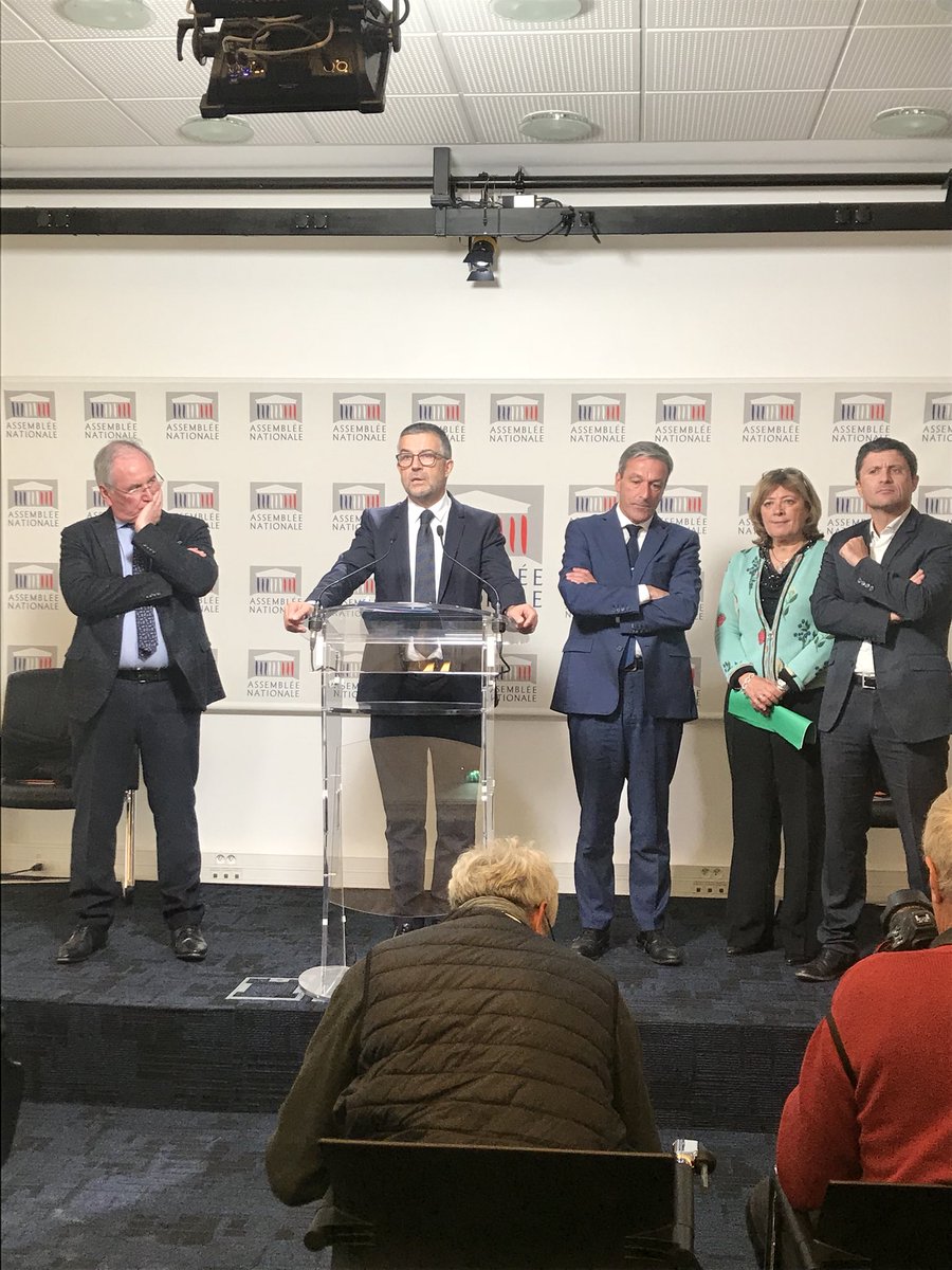 BertrandPancher's tweet photo. 2ème conférence de presse du groupe Libertés et Territoires :
👉 tjrs pas de place dans l’hémicycle
👉 nous interpellerons le gouvernement sur le #PouvoirDAchat , le prix du #Gasoil , la stratégie de la #fiscalité #environmentale et le #PLFSS2019
@LibertsTerrito1 #DirectAN https://t.co/28U4rm5KnI