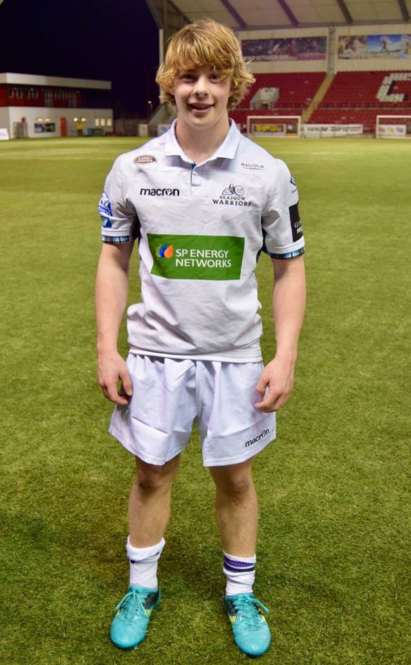 GDKRUGBY's tweet photo. Archie Falconer @EllonRugby U16 player had a great game when he came on for Glasgow Warriors U16 V Cardiff Blues. Made a huge difference. Tackle, turn over, line breaks. Well done. All the Caley NE RTC boys did well, which is great to see. https://t.co/gn6zhzWW1P