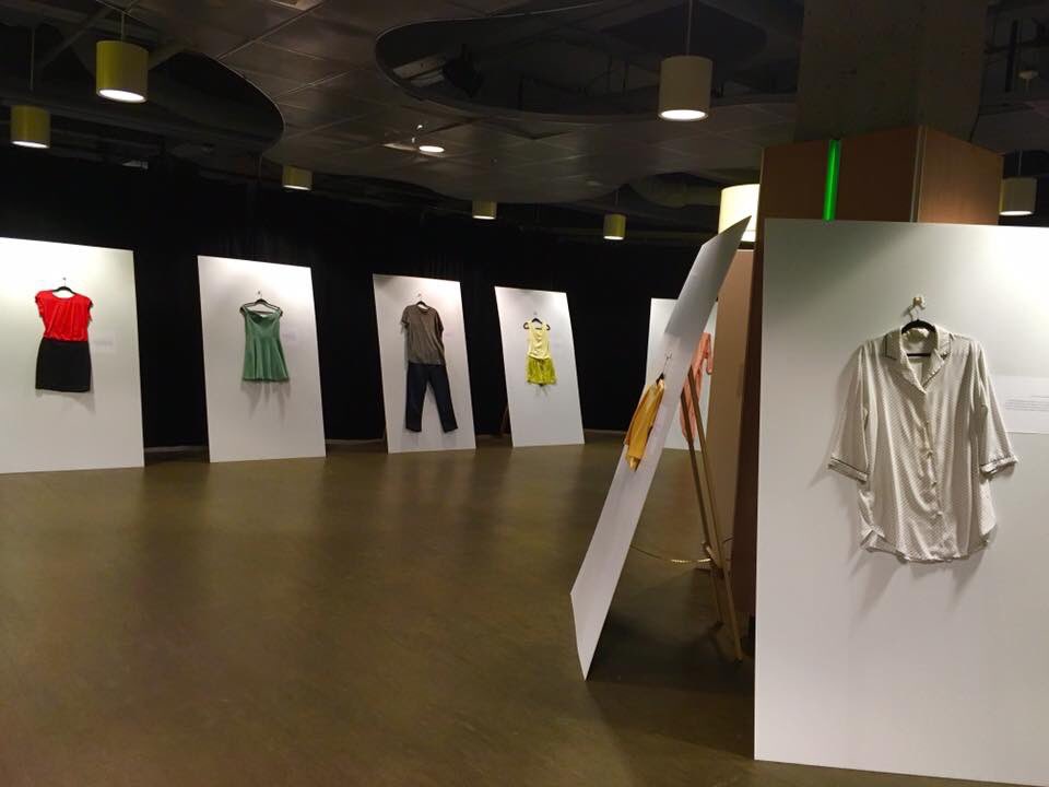 rmariags's tweet photo. En mi universidad hicieron una exposición “¿tú cómo estabas vestida?” y es sobre la ropa que llevaban las mujeres cuando fueron violadas. https://t.co/PJGkctS37q