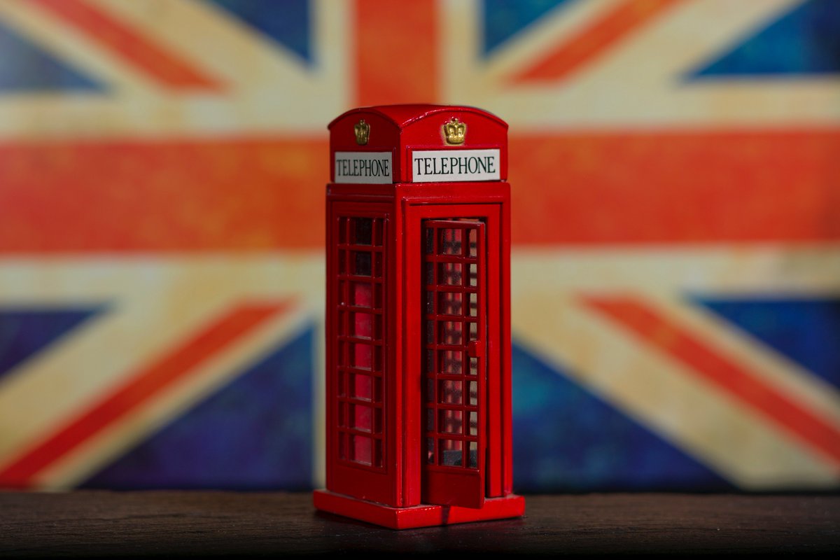 MagazineCB's tweet photo. 15% of shoppers in the United Kingdom buy cross-border every week https://t.co/ZCOq24iscP

#ecommerce #crossborder #Uk #unitedkingdom #online #shopping #retail #etail https://t.co/dKsV0b5AsU