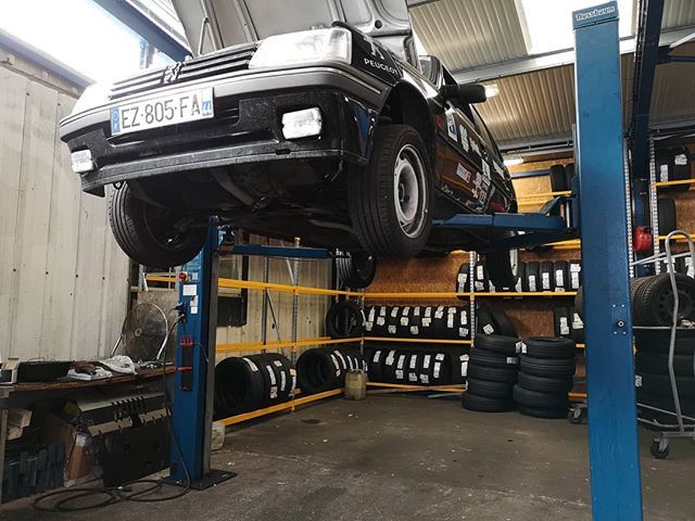 _GamerRaid_'s tweet image. P'tit Chek Up de la 205 GT
#CheckUp #Peugeot #205 #EuropRaid #2018 ift.tt/2ESVUHP