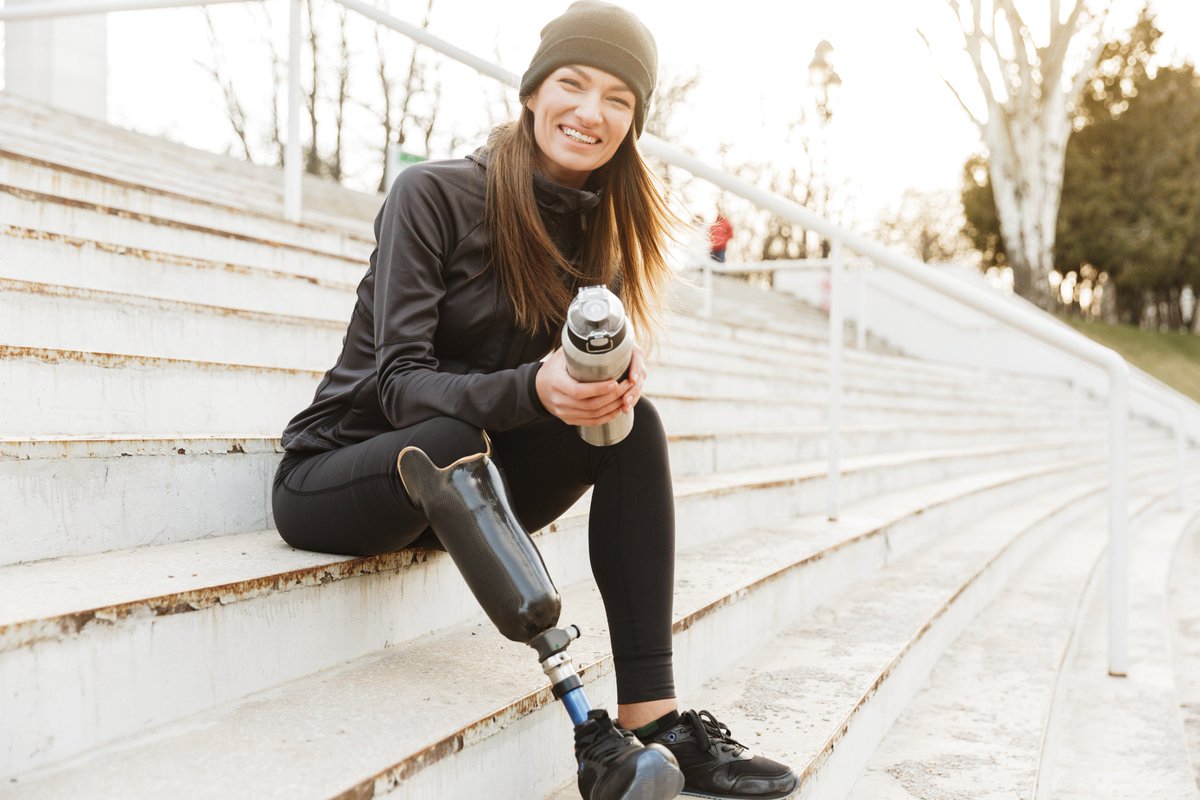 A Canadian charity, <a href="/Kindness3D/">Kindness3D</a> is hoping cannabis consumers will start thinking outside the box by recycling used plastic pot packaging to help make prosthetic limbs🌿👍 #modernleaf #kindness3d #cannabis