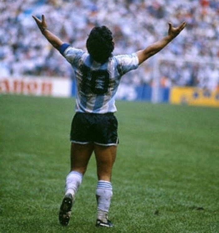 AranStats's tweet image. En Aranjuez conservamos el deber de la memoria con el más grande de todos: 
don-patadon.com/2014/10/me-van…

#Gracias 
#Felices58Diego #FelizCumpleD10S