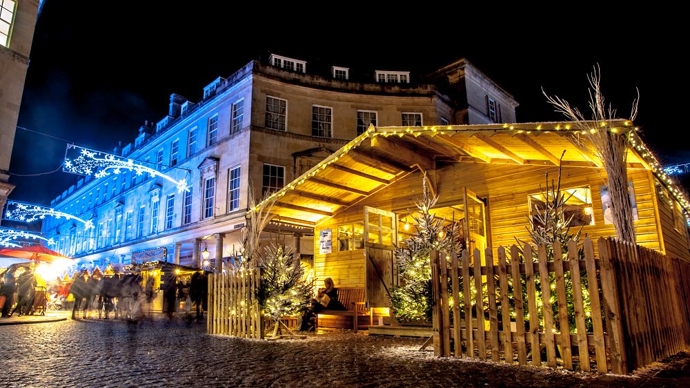 Brought to you by <a href="/bathales/">Bath Ales</a> and <a href="/FramptonsBath/">FramptonsBath</a>, The Lodge is the perfect place to enjoy a warming mulled wine and a mince pie after exploring the treasures of the Market. ✨ > goo.gl/7KX2Be