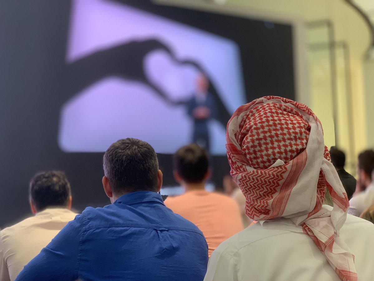 Watching <a href="/apple/">Apple</a> keynote in the Dubai Mall Apple store. Great atmosphere.