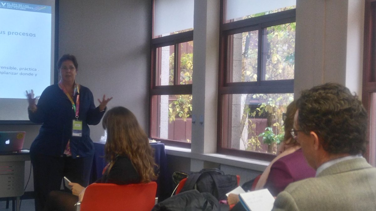 mromero_ceg's tweet image. Iniciamos el Taller sobre IA Whatson @IBM_ES de #ForoAnualGPS @Club_Excelencia #compartiendoymejorando