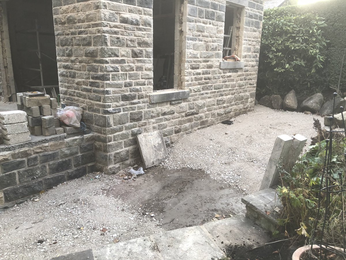 mickybricky1's tweet photo. External prepped ready for York stone paving 👍🏻 #atsocialmedia #Sheffieldissuper #sheffield #Ukbizhour #sheffbiz #sheffbizhour #quality #sheffieldbuilder #wepromotesheffield #Atsopro #yorkshireis #yorkshire #stonework #tradesmen #mickybricky1 #mikehartleyconstructionltd #stone https://t.co/Bgx60sp86i