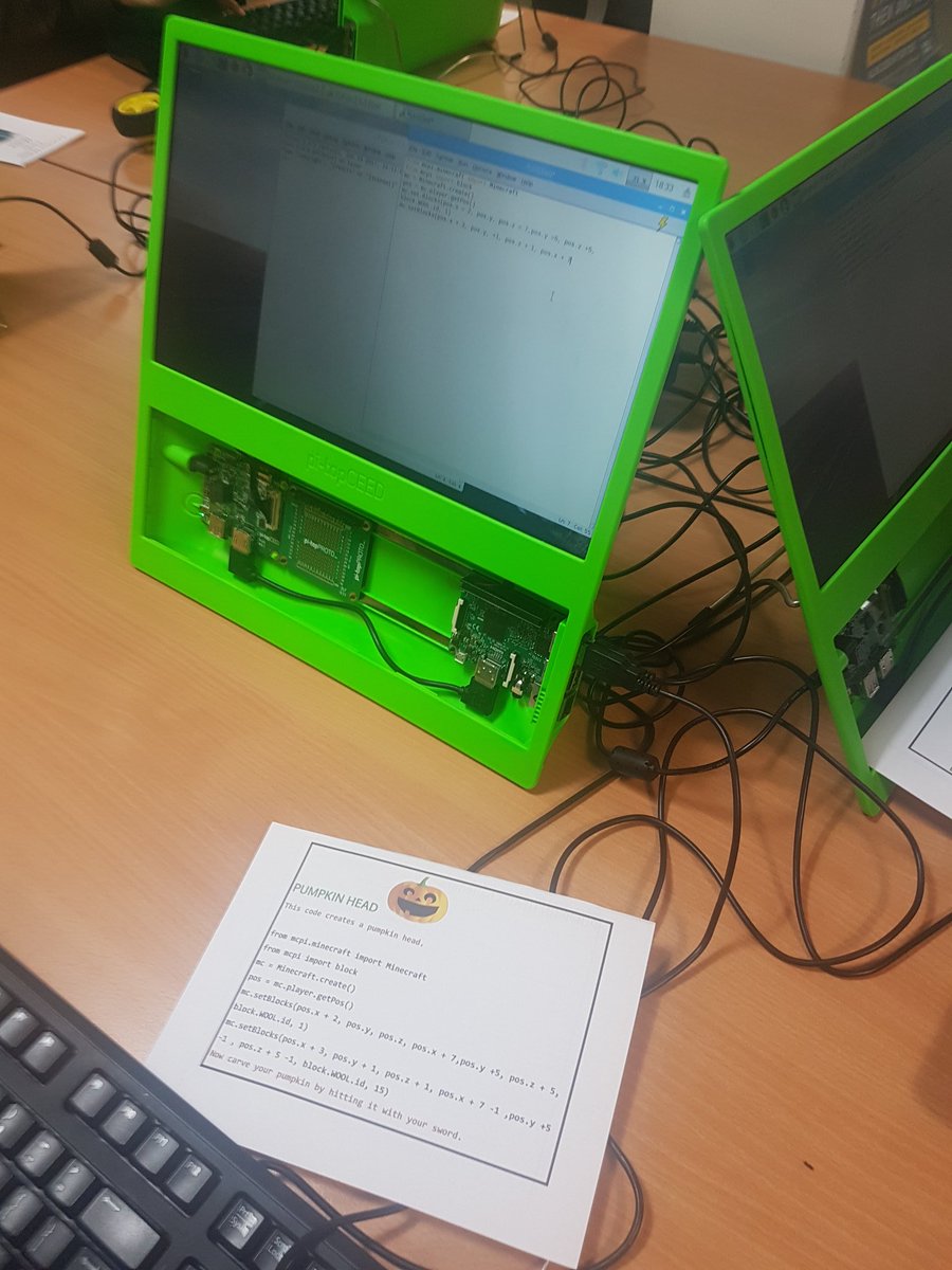 MorpethCoDojo's tweet image. We had a great time with the #crumble and masks today plus a little bit of #minecraftpi pumpkin heads @NlandLibs  @RedfernElec @Raspberry_Pi
