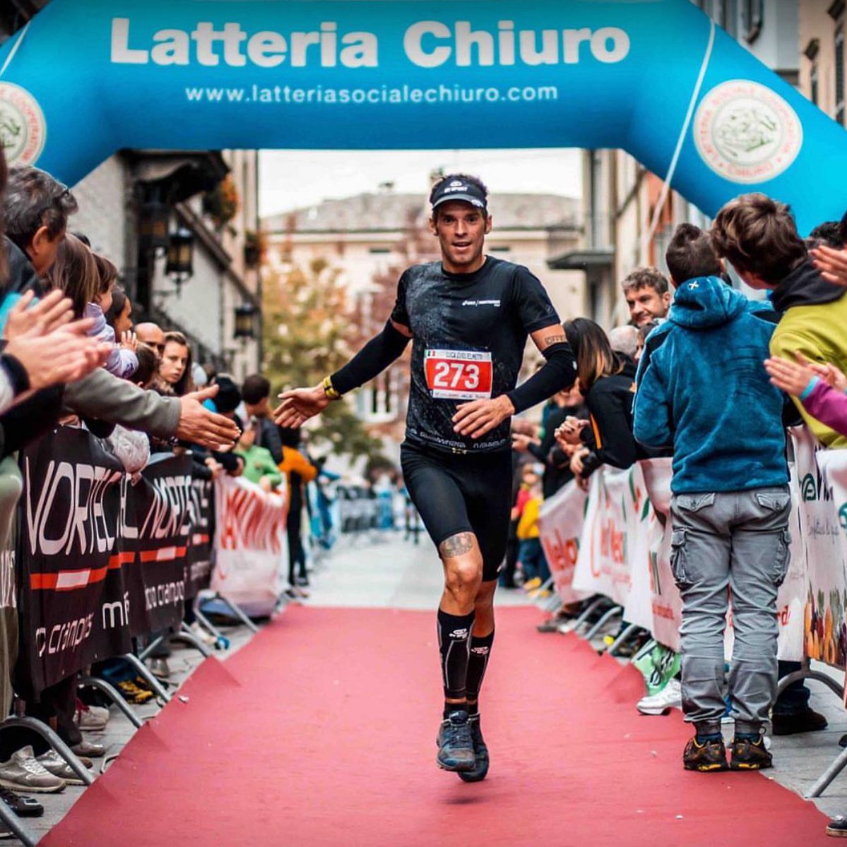 Bvsport_es's tweet image. 💭 Ese momento a falta de 5 metros ... 
lo tenías visualizado,
lo imaginaste en tu mente,
te atreviste,
lo luchaste,
lo conseguiste 🏃🏻💪🏻

¡Y qué bonito es ese momento! 😭

#iusebooster #Bvsport