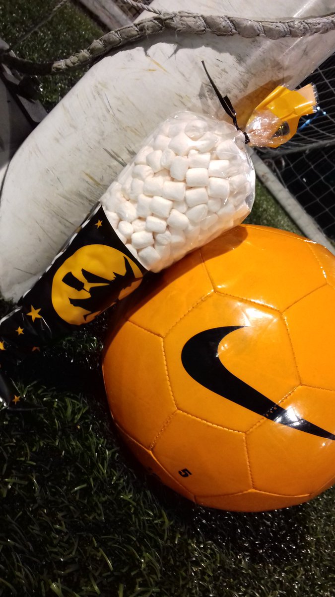 Guess the number of marshmallows in the bag for a chance to WIN an hour of FREE FOOTBALL on one of our 5 a side pitches!
For a chance of winning...
Follow 3 simple steps.
1) LIKE THIS POST
2) COMMENT YOUR CHOSEN NUMBER
3) SHARE!!
winner to be announced on the 6/11/18🎃🍭
